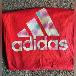 Adidas tshirt in Coral and size Small